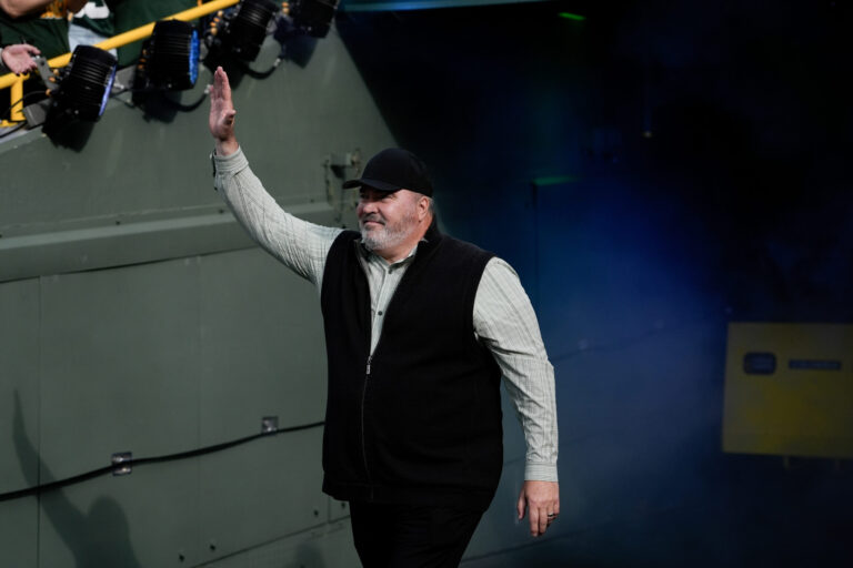 Mike McCarthy Raves About Overlooked Steelers TE’s Impact