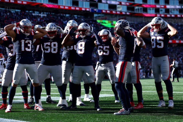 Patriots Coach Sends Clear Message About RB Trade Rumors