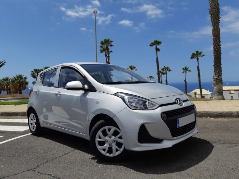 Car Rental in Tenerife Without a Deposit or Credit Card: Real Traveler Experience