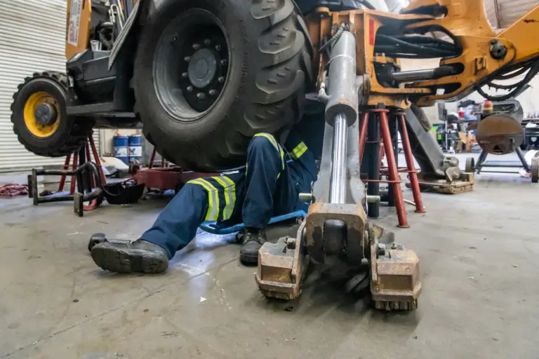 Heavy Equipment Repair Hamilton: Keeping Your Machinery Running When It Matters Most