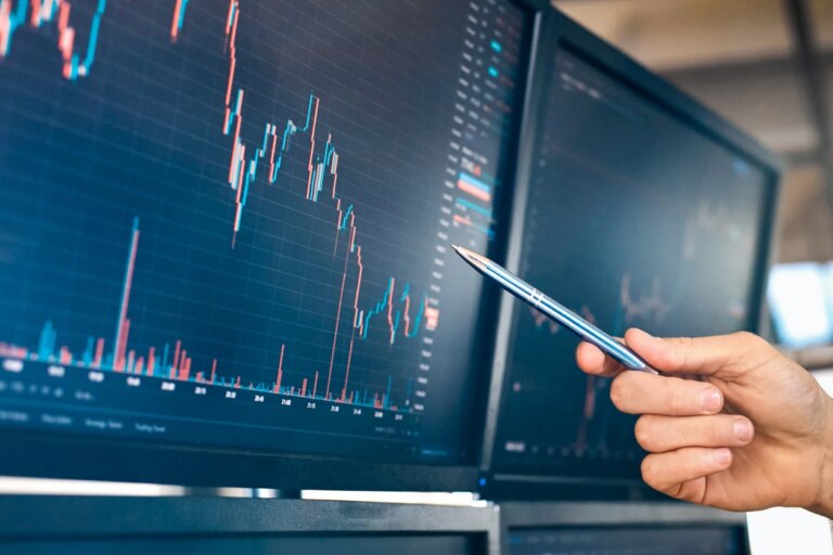 What Defines the Best Raw Spreads for CFD Trading?