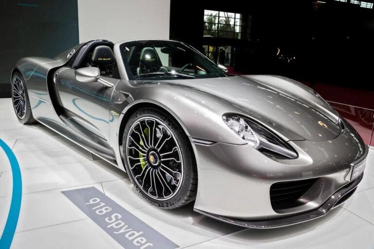 What a Leading Exotic Car Dealer Offers Buyers